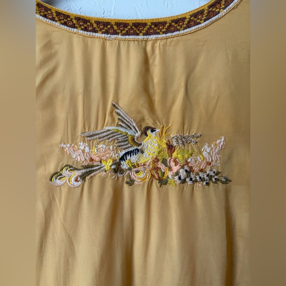 Sundance Golden Hopes Tunic Yellow Embroidered Bird Top Size XL - Picture 8 of 8
